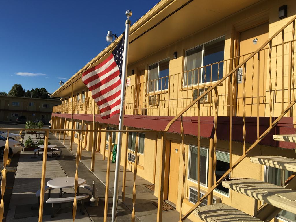 Travel Inn 서니사이드 외부 사진