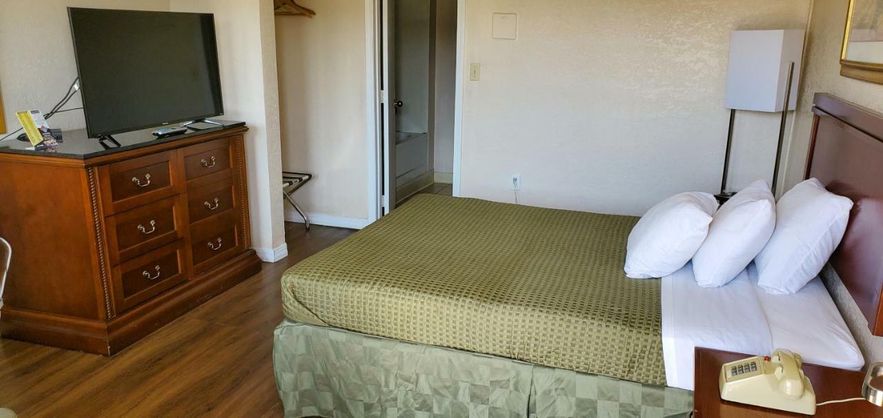 Travel Inn 서니사이드 외부 사진